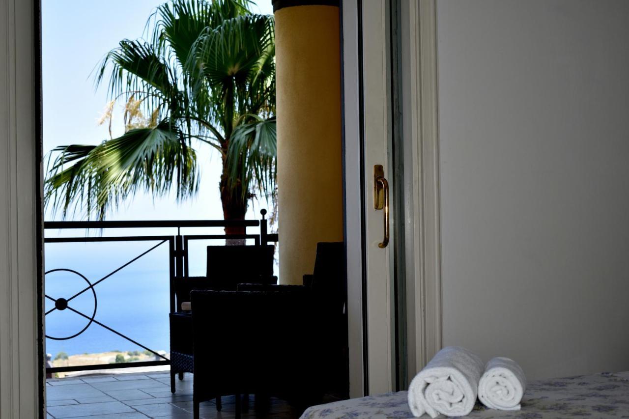 Taormina Lux & Elite Apartments - Taormina Holidays Exterior foto