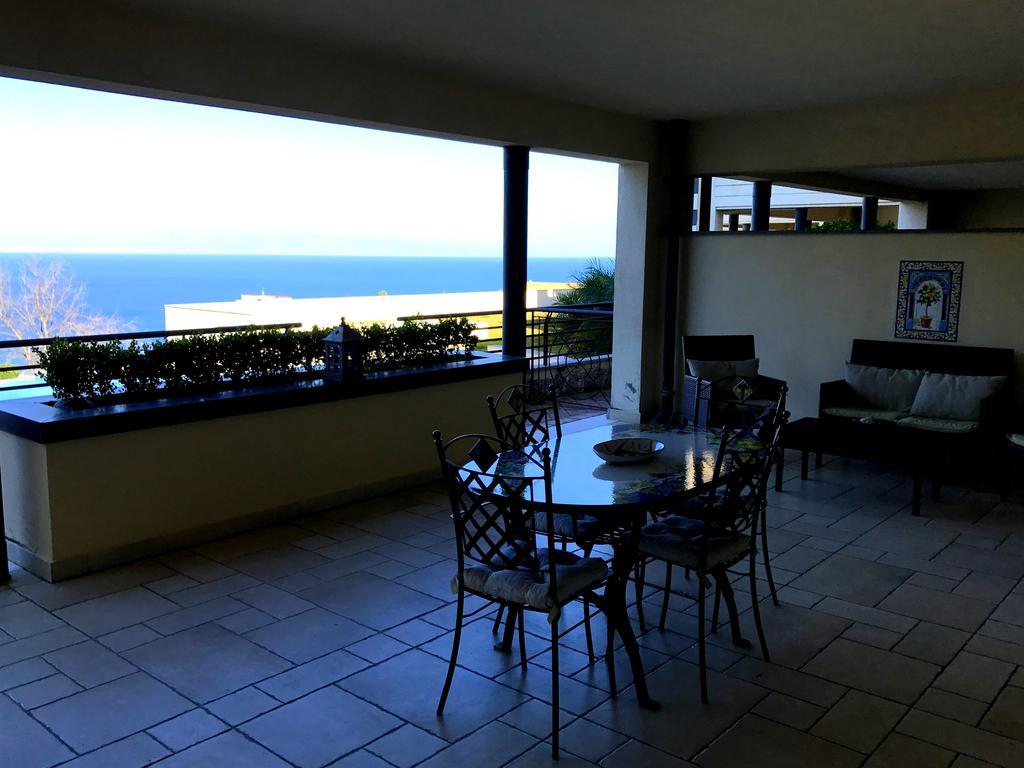 Taormina Lux & Elite Apartments - Taormina Holidays Exterior foto
